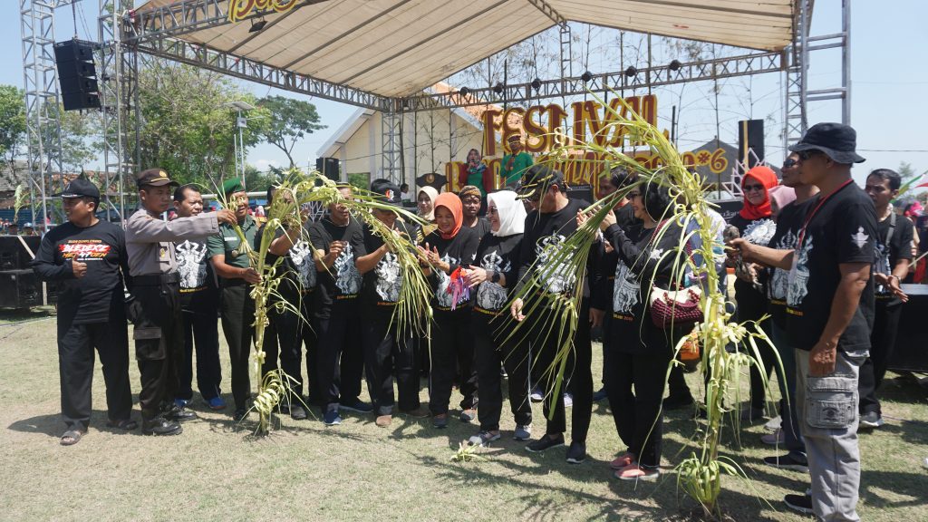 Festival Bengawan 2019 Digelar di Desa Pilanggede Kec.Balen