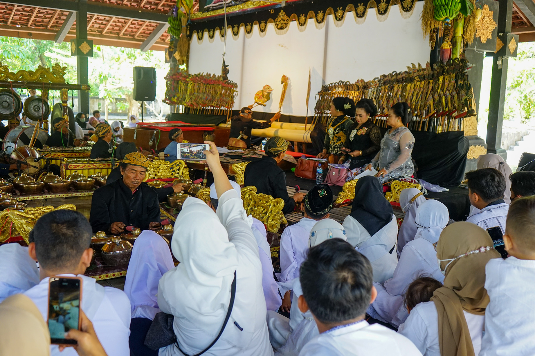 Dinas Kebudayaan dan Pariwisata Bojonegoro kembali menggelar ruwatan murwakala.