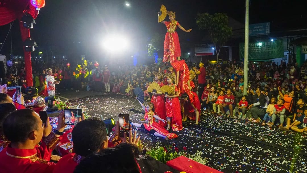 28 KONTINGEN MERIAHKAN GEMERLAP THAMRIN BOJONEGORO 2024